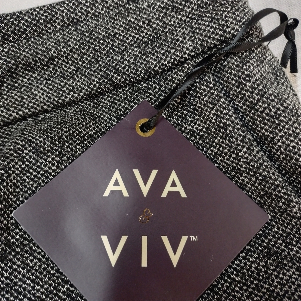 Ava & Viv Women's Plus Size Black/White  Tweed Straight Leg Pants Sz 4X NWT - Picture 5 of 7